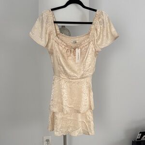 Francesca's Collections Cream Floral Jacquard Mini Dress